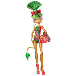 Monster High Jinafire Long Make a Splash Doll