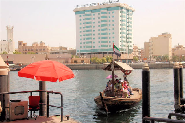 Abra Wassertaxi Dubai (C) JUREBU Abra Wassertaxi Dubai (C) JUREBU
