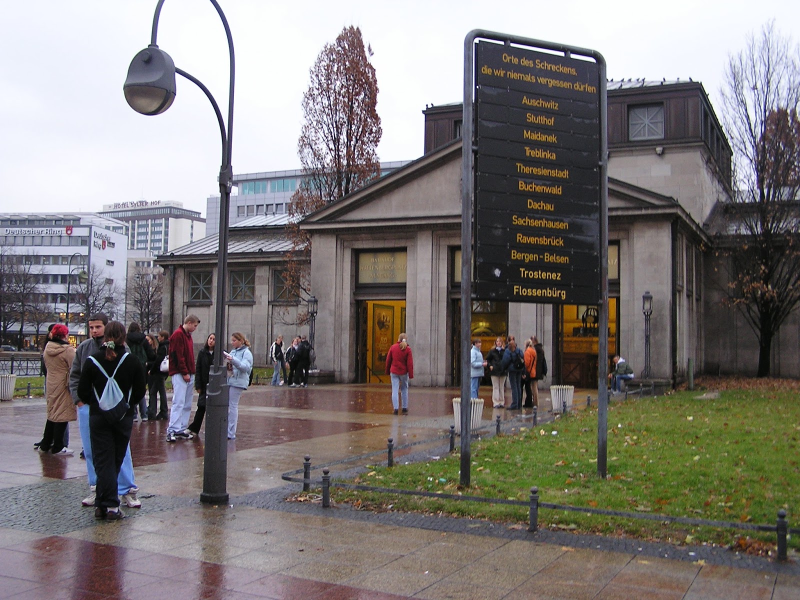 Samuel Gruber S Jewish Art Monuments Germany Holocaust Reminders At The U Bahn And S Bahn Stations