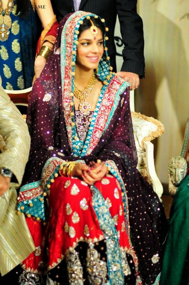 Pakistani Actress Sanam Saeed Complete Wedding Album Unseen Pictures