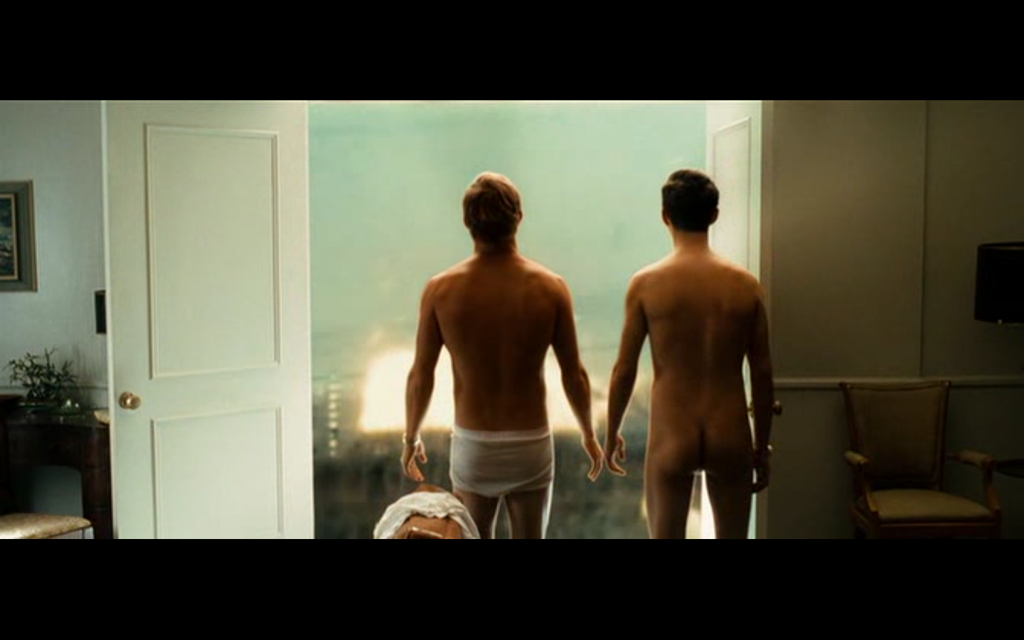 эпизоды из фильмов с голыми мужчинами фото 33