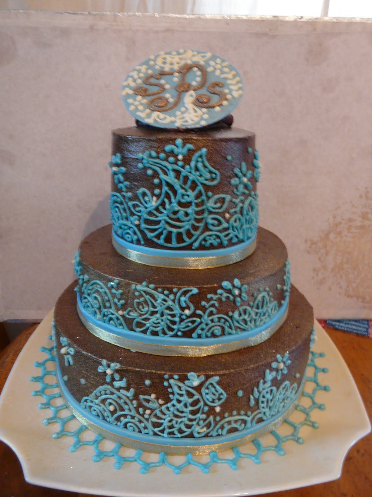 sug·ar from the heart Henna Cake Design