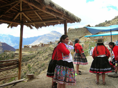 Indios quechuas, Perú, La vuelta al mundo de Asun y Ricardo, round the world, mundoporlibre.com