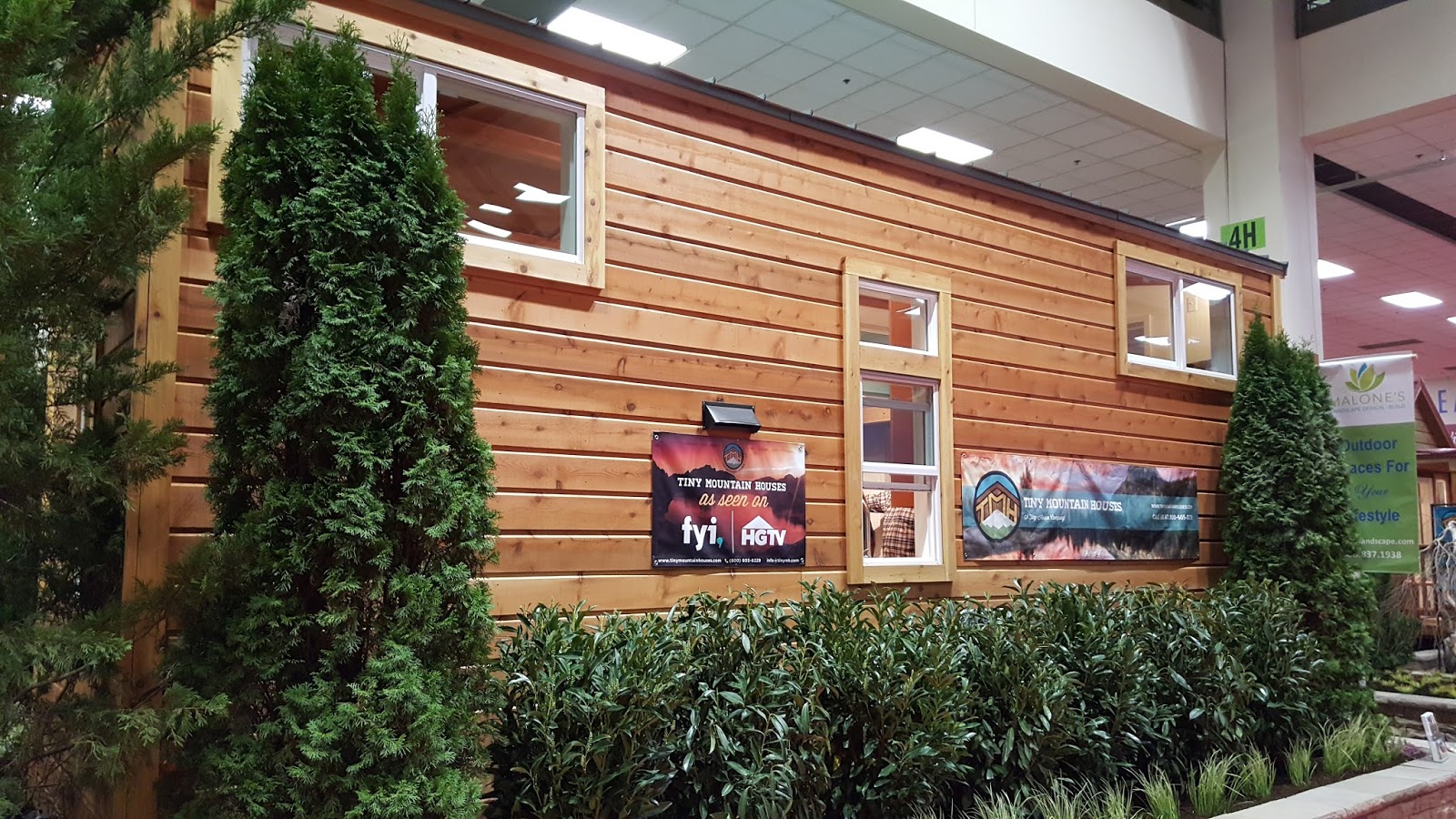 The Castle Peak By Tiny Mountain Homes [ TINY HOUSE TOWN ]