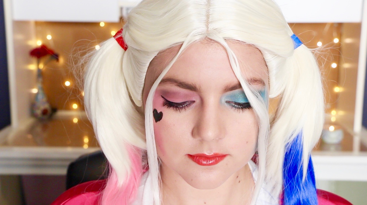 Harley Quinn From Suicide Squad Halloween Makeup Tutorial