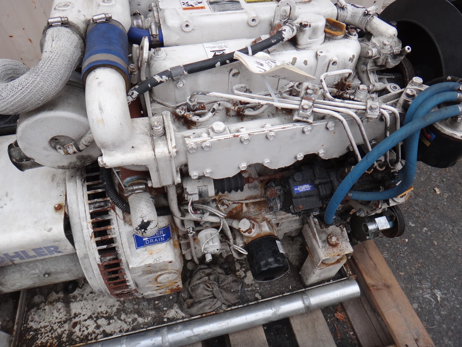 The Official Minney's Yacht Surplus Blog: YANMAR 4 Cylinder diesel