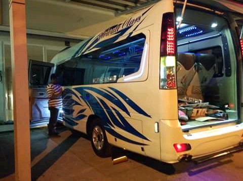 Travel Dan Carter Surabaya Bali