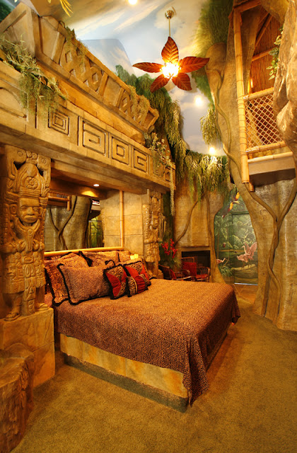Bedroom decor and art, Japanese temple bedroom Bedroom decor and art, Japanese temple bedroom