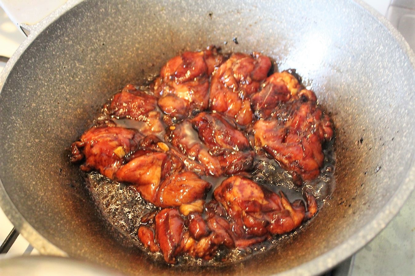 Oberkeule vom Huhn mit Honig und Soja – asia style – glatzkoch.de