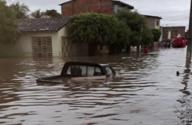 Chuvas deixam Bodocó inundada