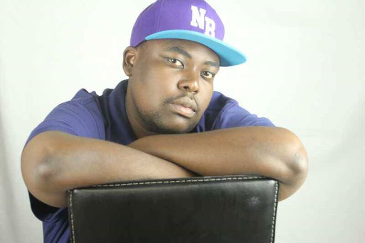 Big johnny. Big johnny. Джонни биг фото. Джонни клин. Биг джонни трава.