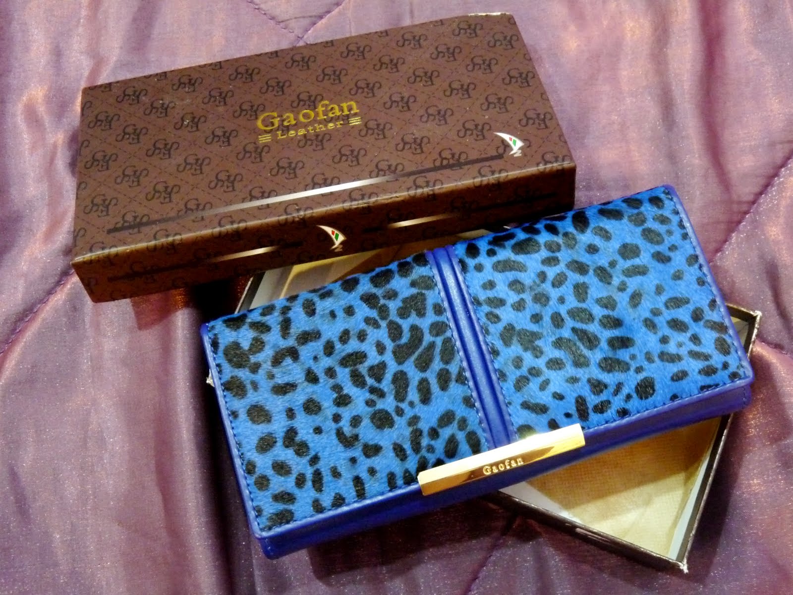 Ravishing Clothes Leather Purse