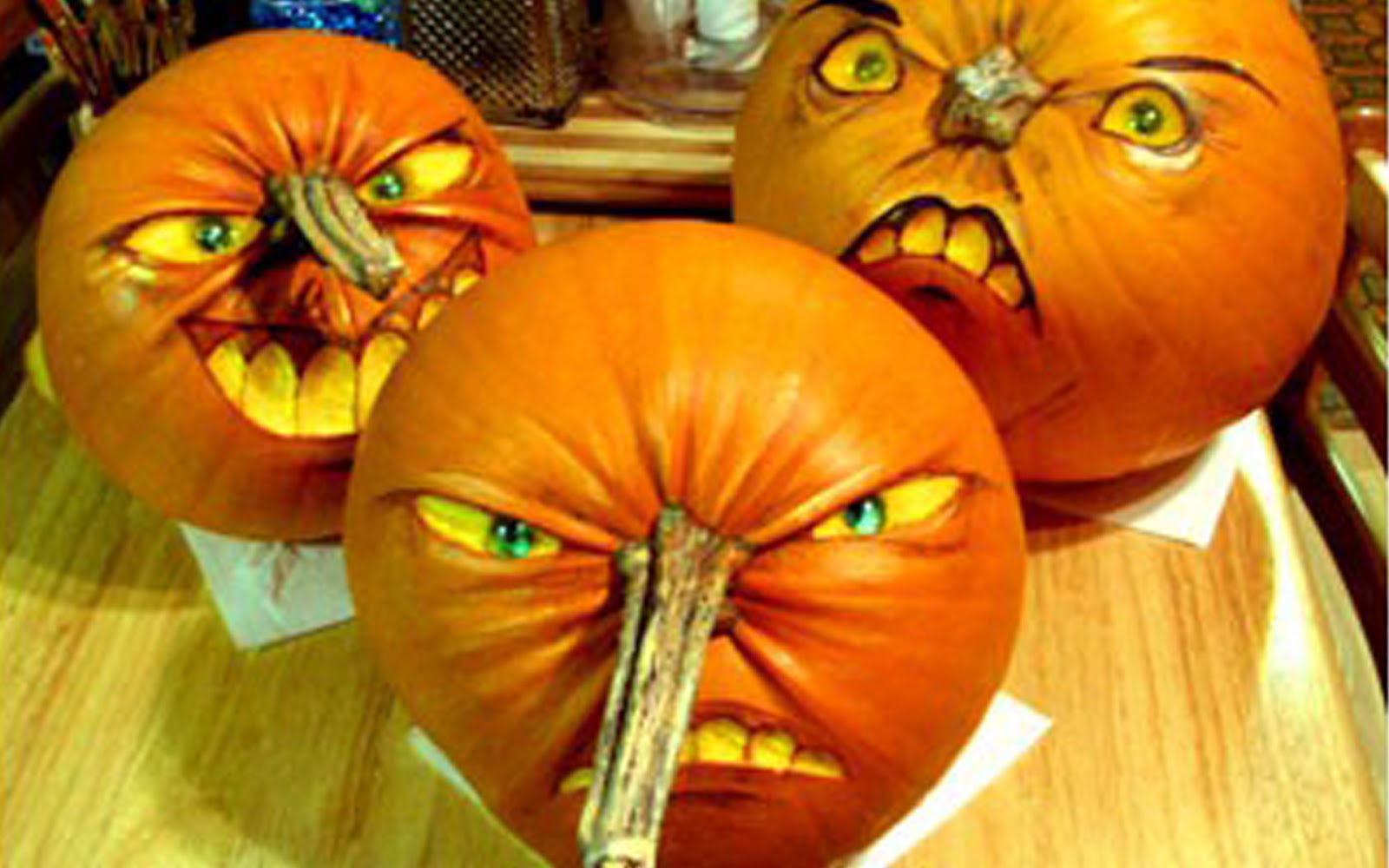 Funny World Halloween Pumpkin