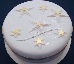 Bettys royal iced christmas cake, £20.95 Kitchen Delights: ICED CHRISTMAS CAKE