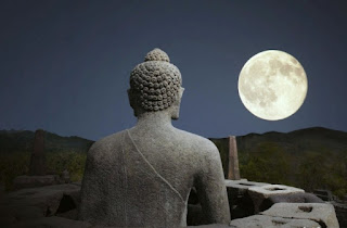 Phật pháp ứng dụng Mặt trăng không thể bị đánh cắp được
