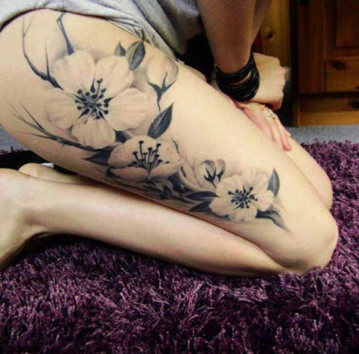 Esses brancos de flores de cerejeira