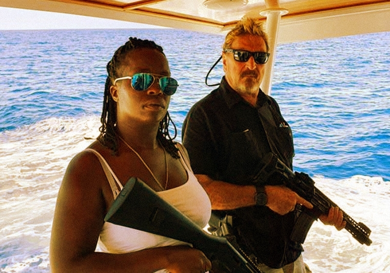 McAfee es fugitivo del IRS en EEUU y fue sospechoso de asesinato en Belice John McAfee