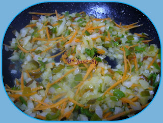 Pimientos+del+piquillo+relleno+de+pollo+con+cusc%25C3%25BAs+%25286%2529.JPG