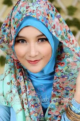 Model hijab simpel populer untuk remaja Model hijab simpel populer untuk remaja