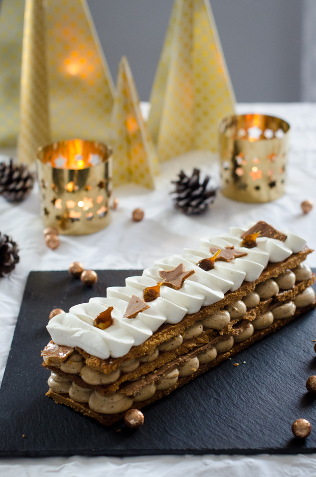 Mille-feuilles praliné, feuillantine et chantilly vanille {bientôt Noël}