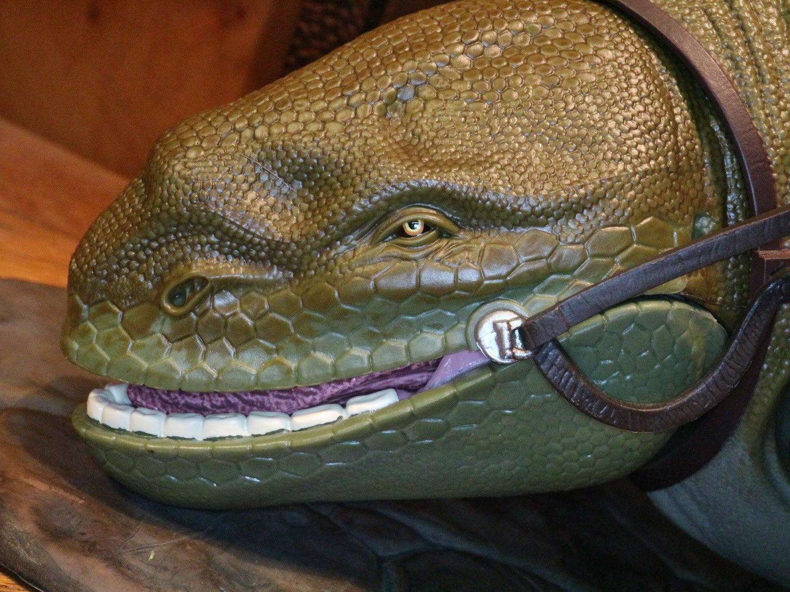 dewback hasbro