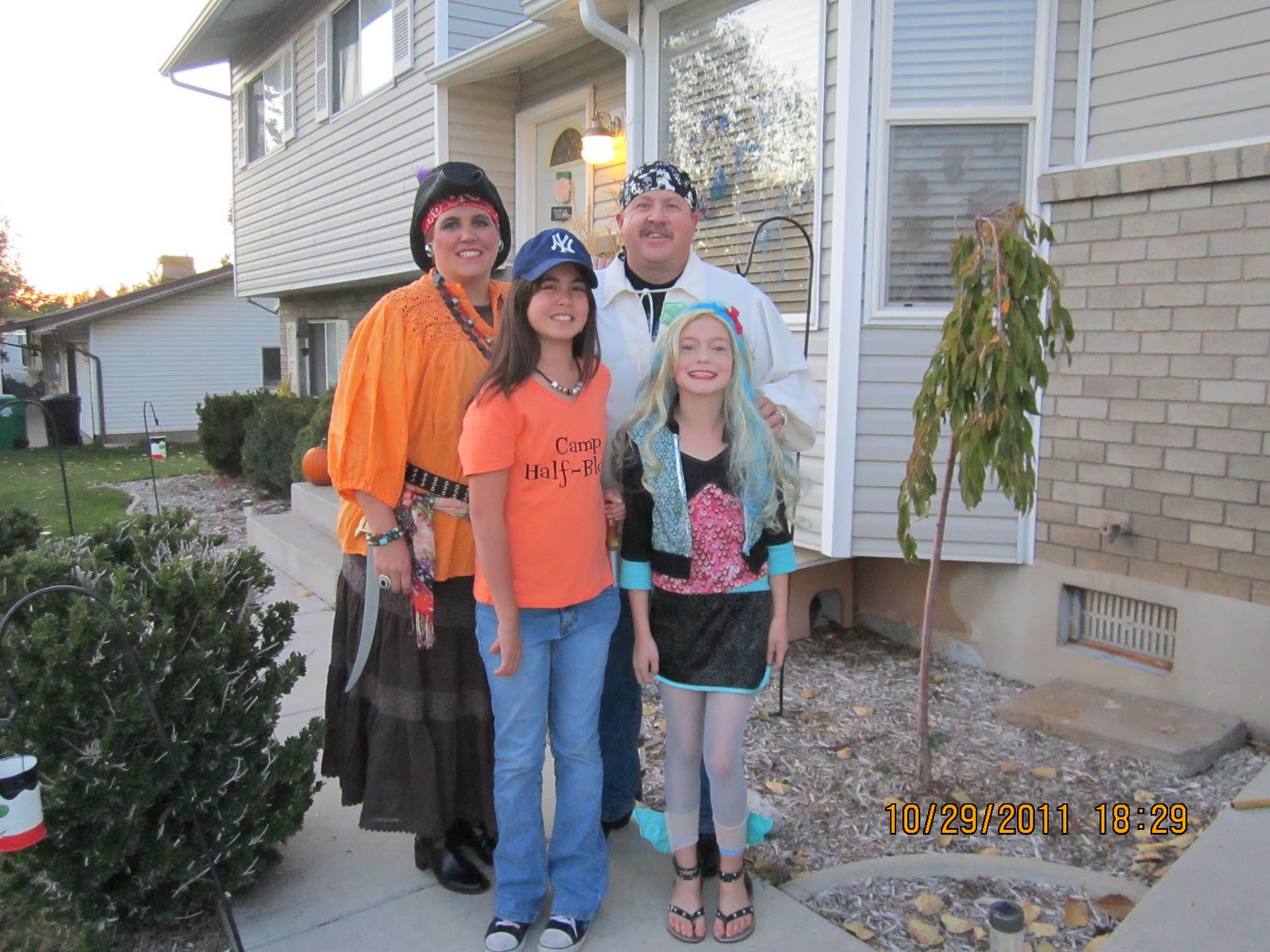 Three Ladies & A Gentleman The Dawson Days! Trick or Treat!!