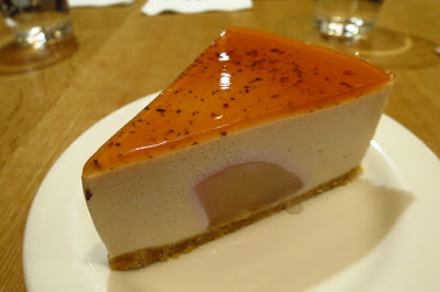 Cafe&Meal MUJI, peach mousse cake