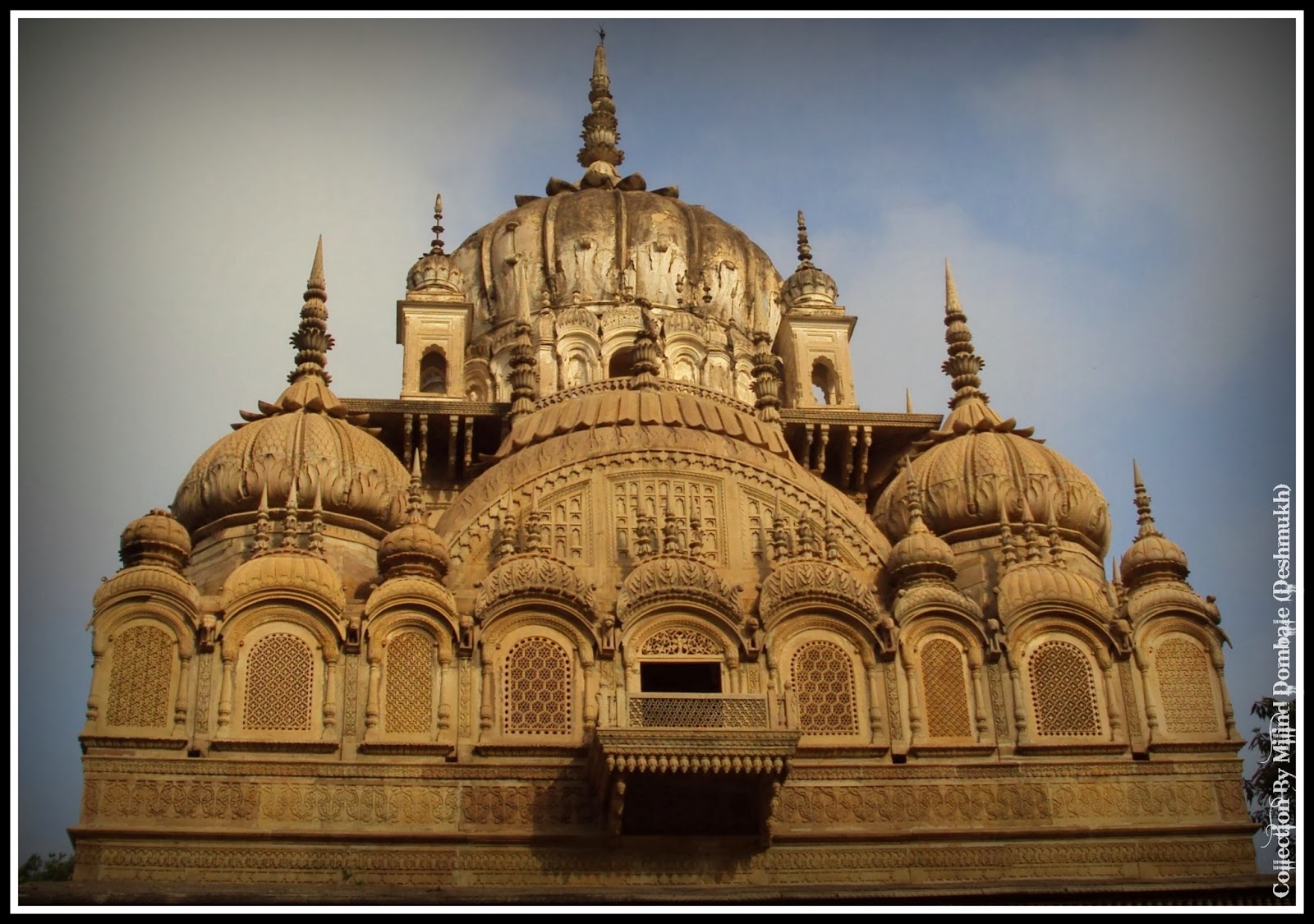 THE GREAT HOLKARS 'Chatri Of Shrimant Subhedar Thorale Malhar Rao