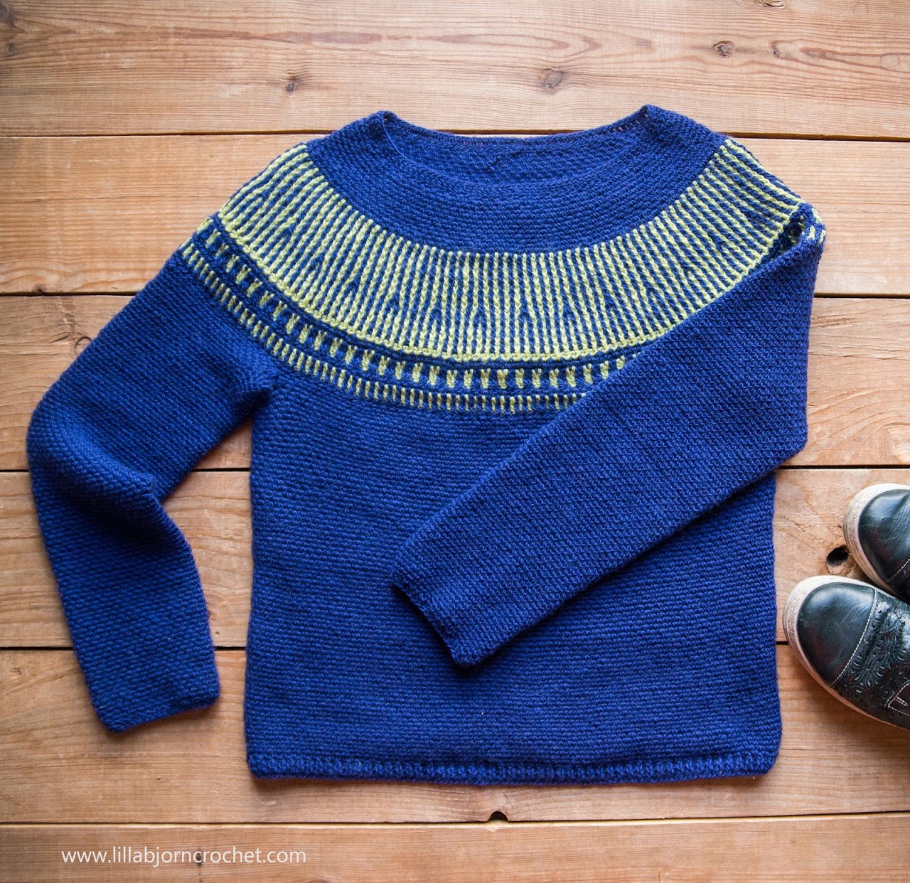 Esja Sweater crochet pattern by www.lillabjorncrochet.com