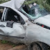 CARRO CAPOTA E DEIXA UMA MULHER MORTA E UM HOMEM FERIDO NA PE-217 EM PESQUEIRA