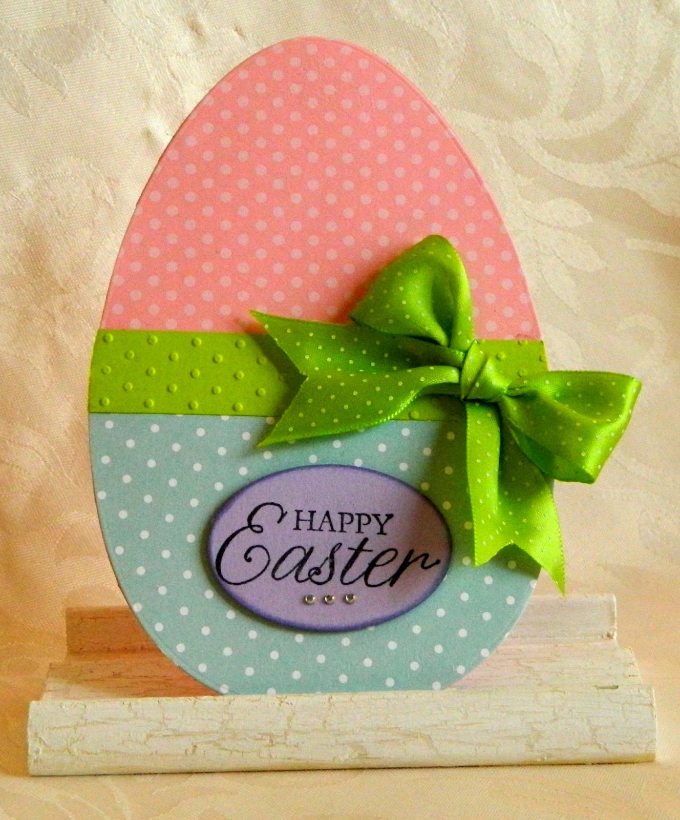 Kimber Kreations Easter Egg Shaped Card