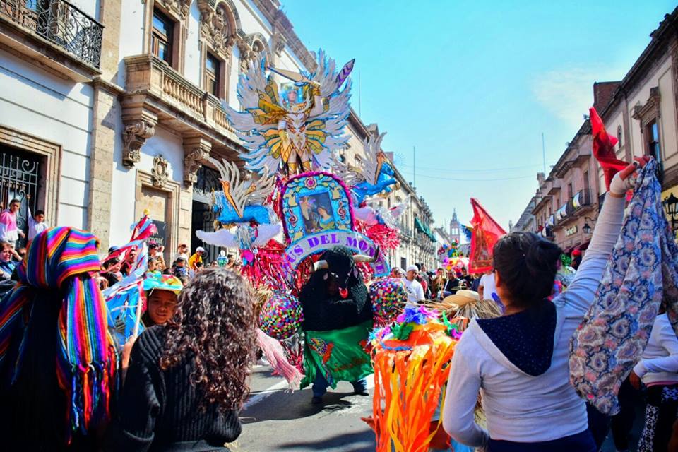 Torito de Petate, festival artístico a colores