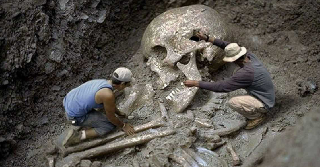 Giant Human Skeleton Found In Thailand?