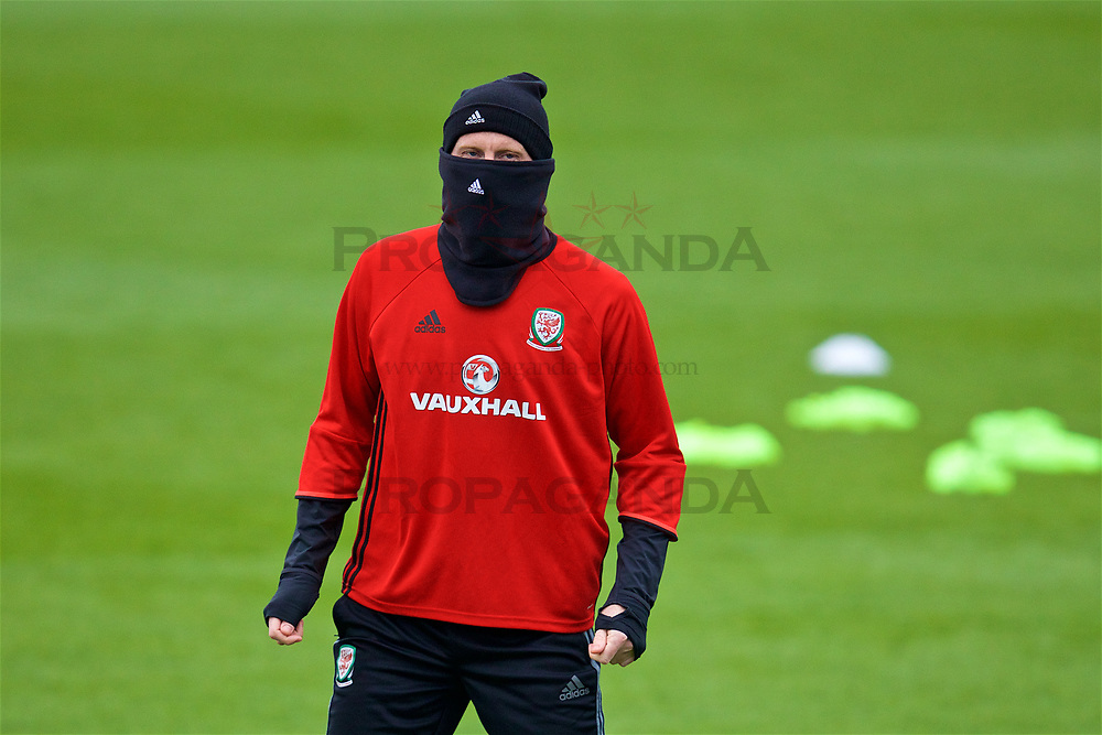 soccer snood