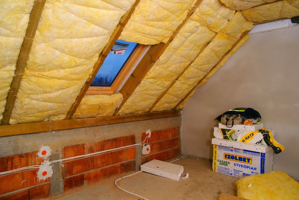 Kendra 2M blog z budowy: ocieplenie poddasza