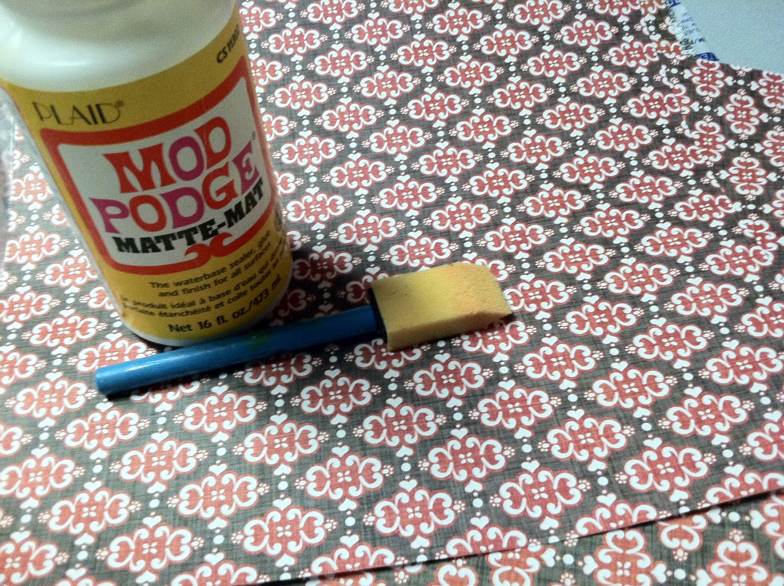 Eat, Sleep, Pinterest: Mod Podge&amp;Vinyl Love (New House Deco Part Two)