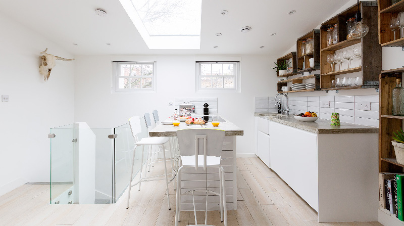 Dormire nelle case più belle di Londra le case più belle di Londra: un duplex minimalista e vintage
