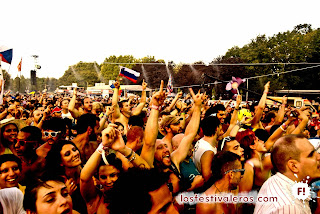 Smile: You are on Sziget Festival