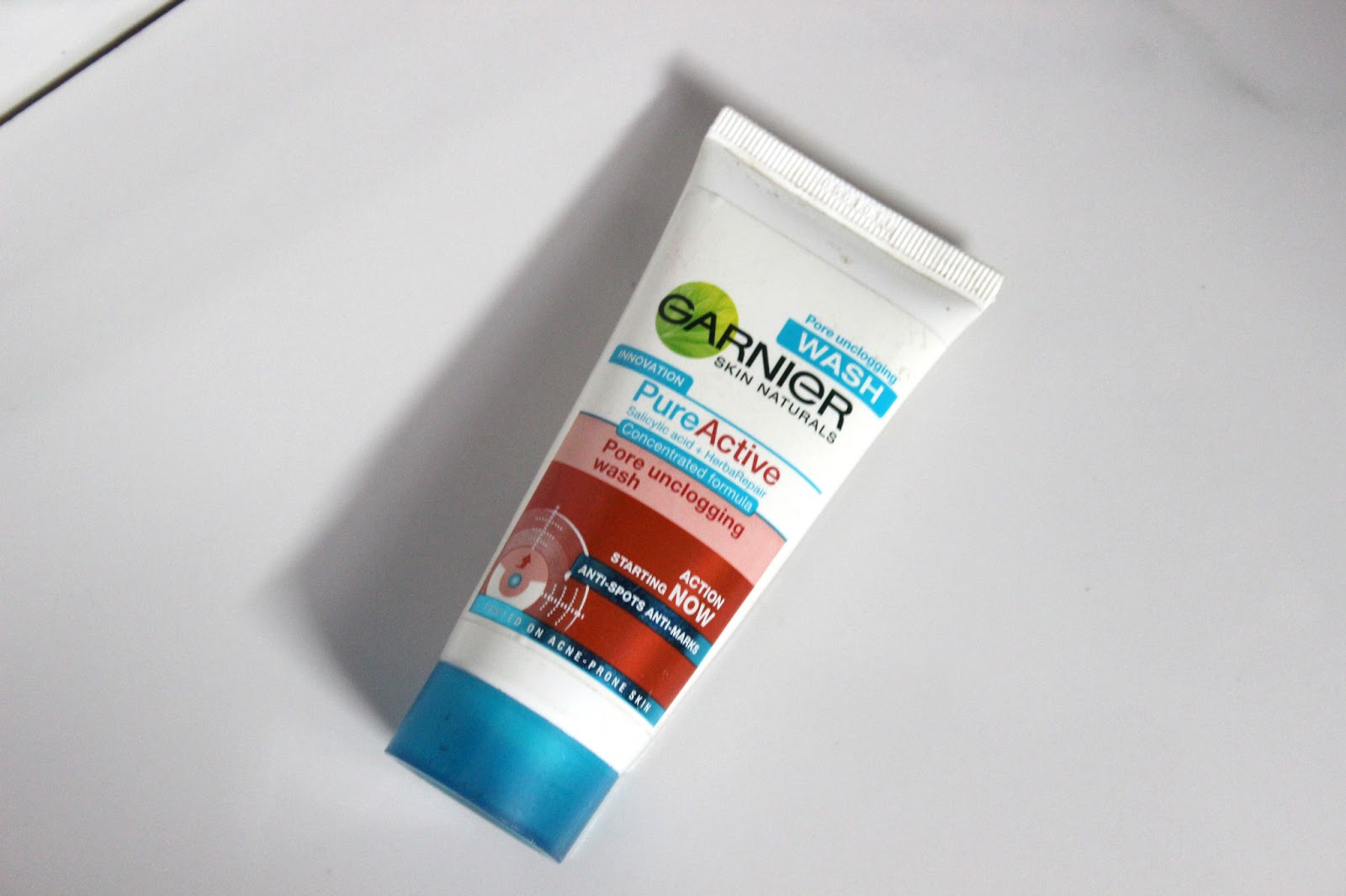 garnier pure active pore unclogging face wash