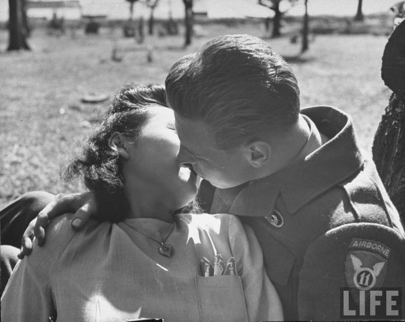 Against Occupation Regulation Pictures Of Us Soldiers Dating With Japanese Local Girls In 1946 