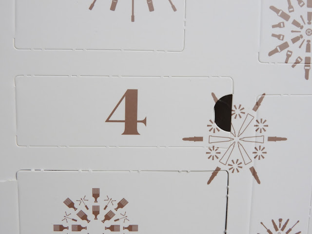 Le calendrier de l'Avent Lookfantastic On se fait un petit récap de la semaine ?