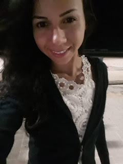 Rejane Santos sorrindo Rejane Santos sorrindo