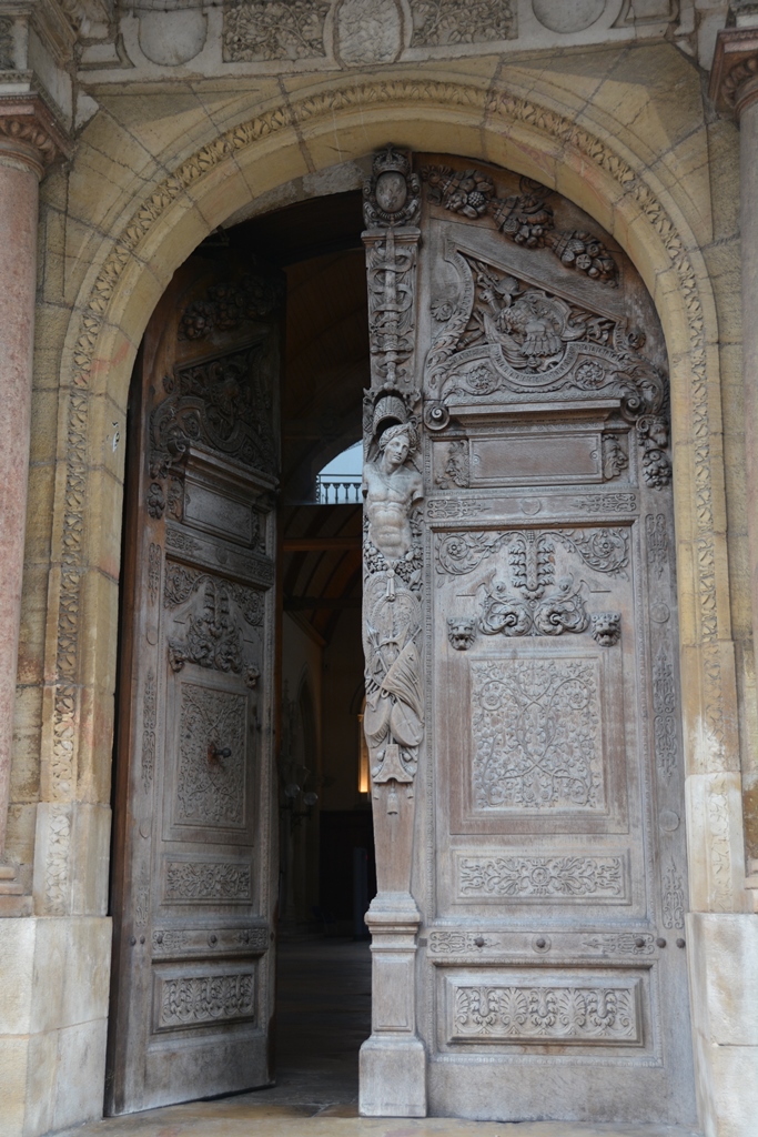 Travels - Ballroom Dancing - Amusement Parks: General Impressions of Dijon