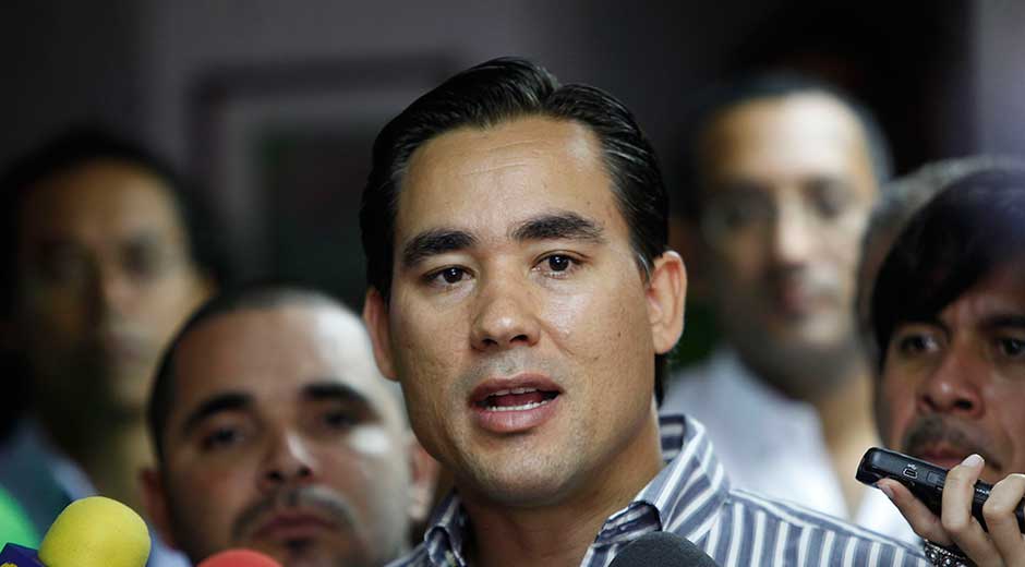 El Parroquiano: Oficializado Dante Rivas como director del Saime