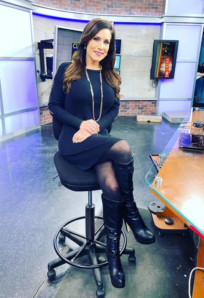 THE APPRECIATION OF BOOTED NEWS WOMEN BLOG THE ERIN LOGAN STYLE FILE