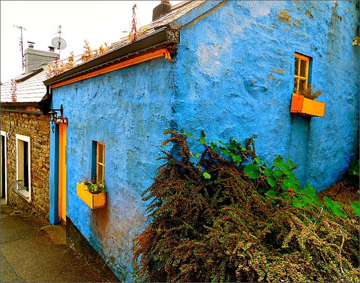 A Breath of Fresh Air Kinsale 'Mansion'. . . . . . Raleigh 'Cottage'