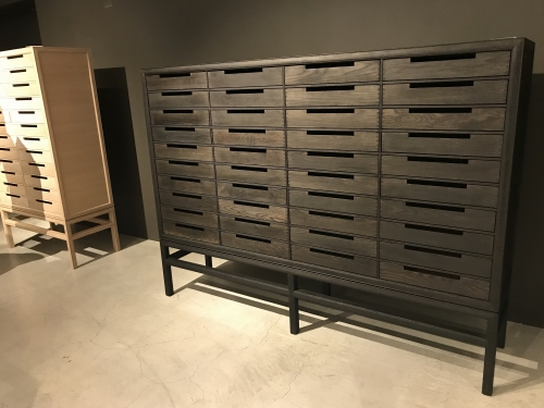 メイクアップバーはパリに誕生した新しいコンセプト