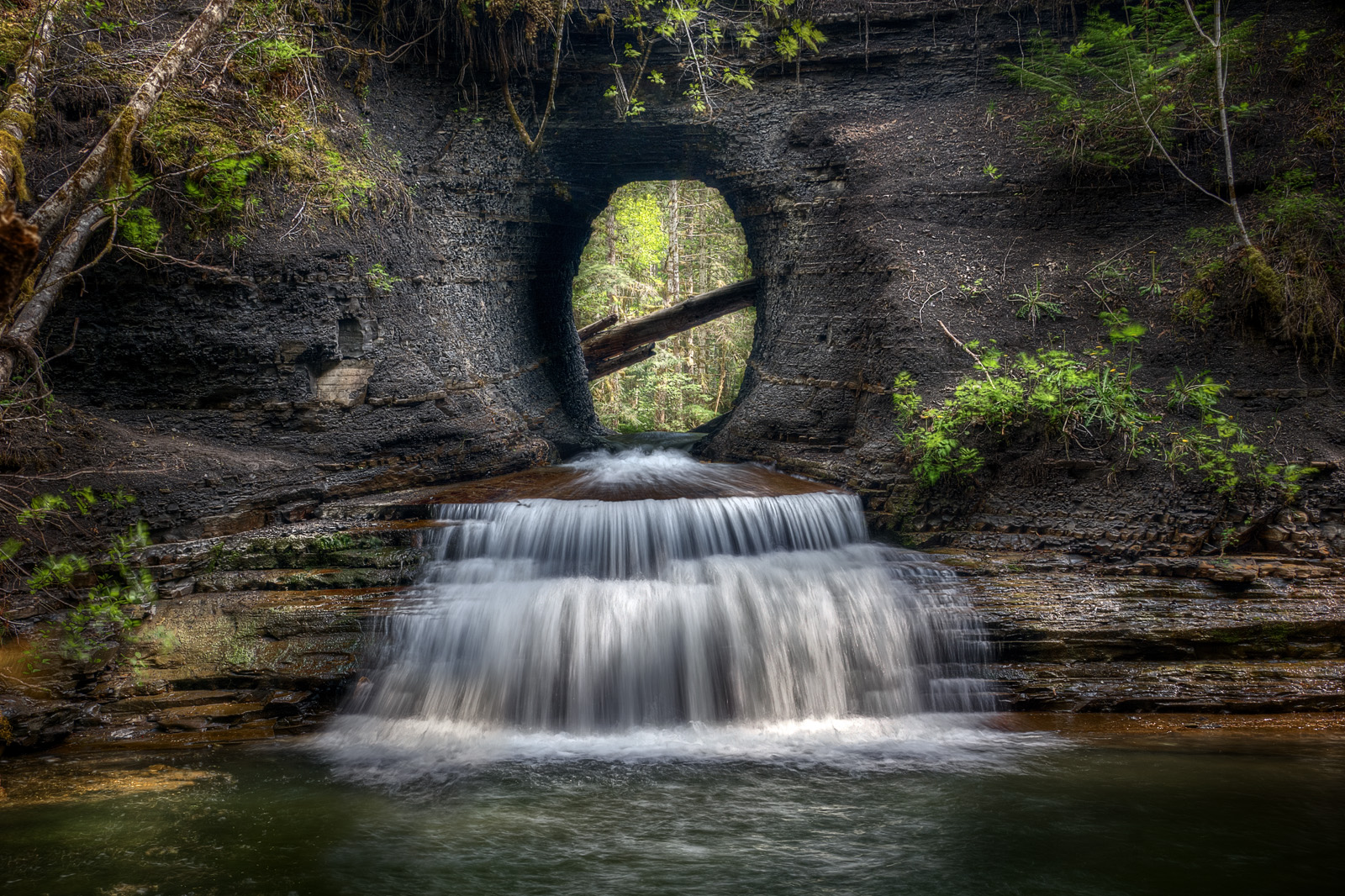 Gordon Pritchard's Photography Hole in the Wall a hidden gem in Port