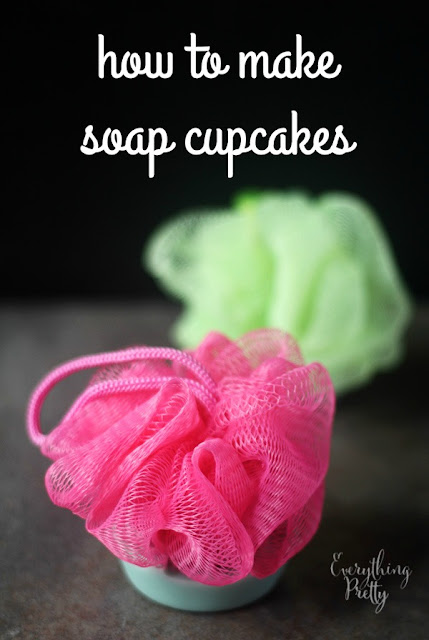 Need soap making ideas?  This soap making recipe is easy to make and so cute!  Soap making diy uses melt and pour, so you can easily make it at home without adding lye.  This diy soap making recipe takes about 10 minutes.  Kids love these diy soap cupcakes!  #soapmaking #diy #soap #cupcake #soapcupcake #cutesoap #craft #diygift 