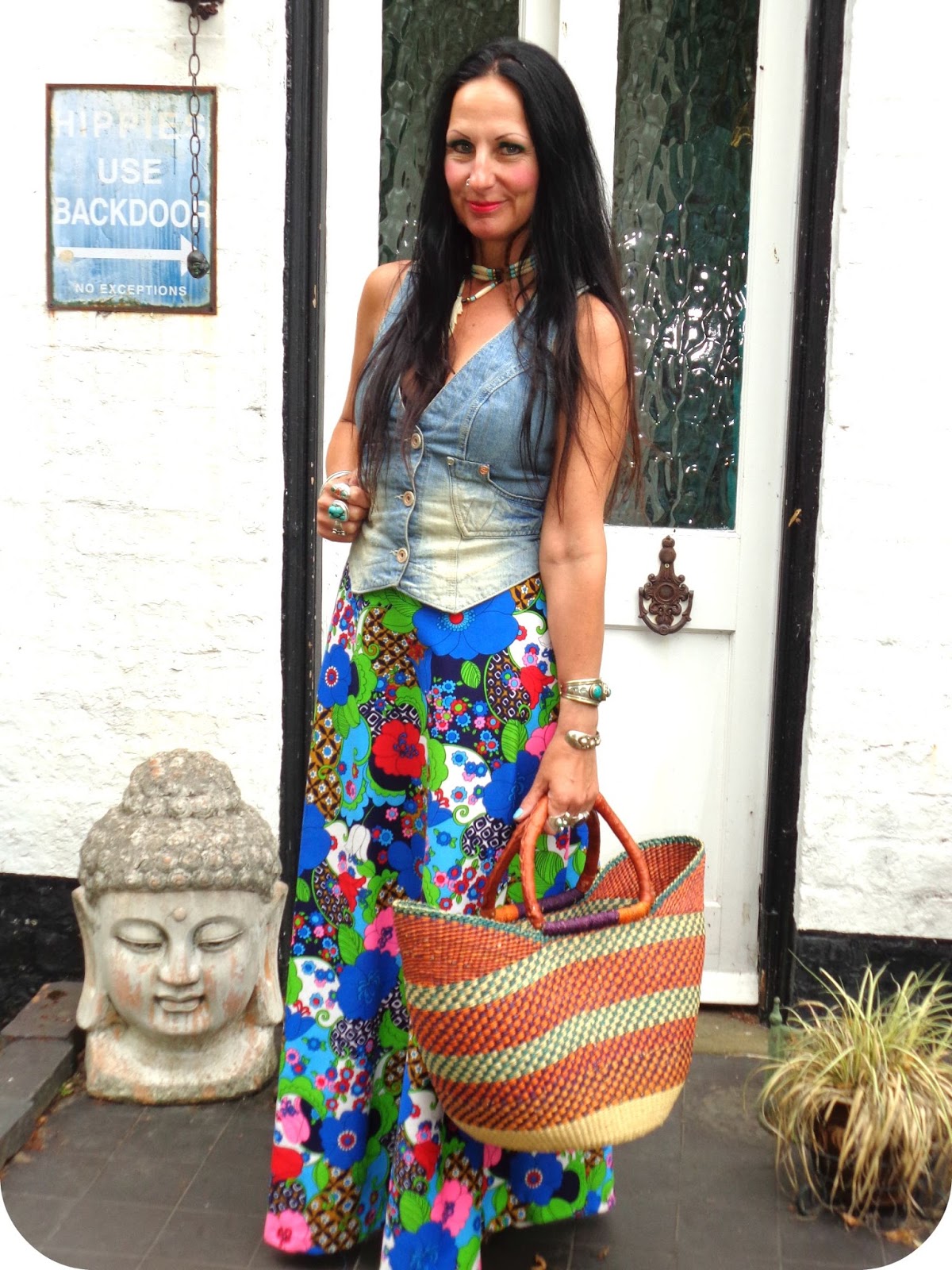 Vintage Vixen: 08\/2015